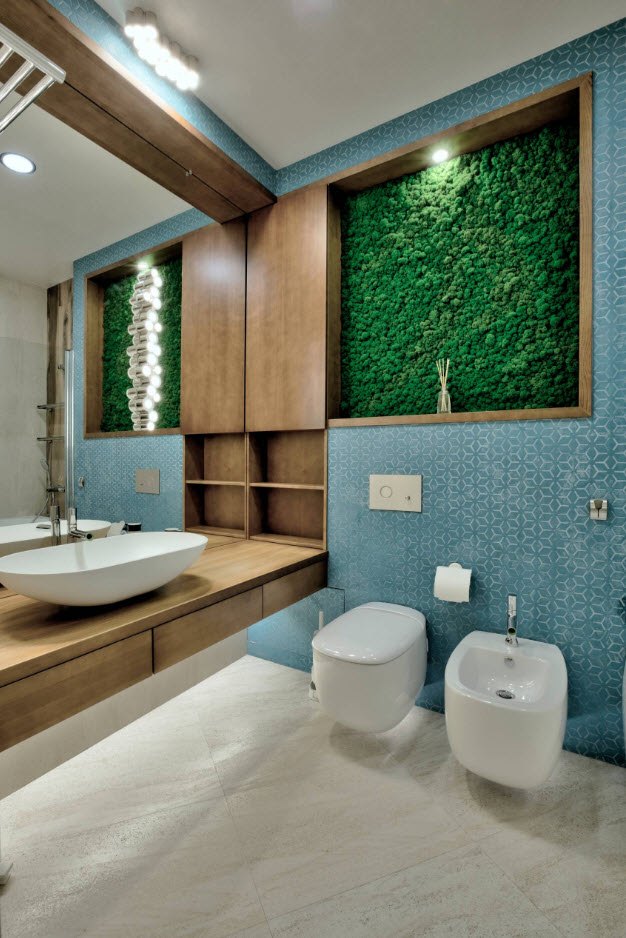 Зеленый декор для ультрасовременной ванной комнаты с биде и низким светодиодным освещением раковины