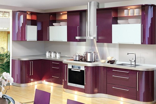 Фиолетовый цвет кухни